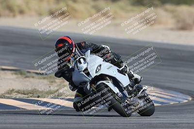 media/Nov-16-2025-Race Pace (Sun) [[8c5fa54630]]/Non Verified Riders (1st 20 Minutes)/2-Turn 10 (1010am)/